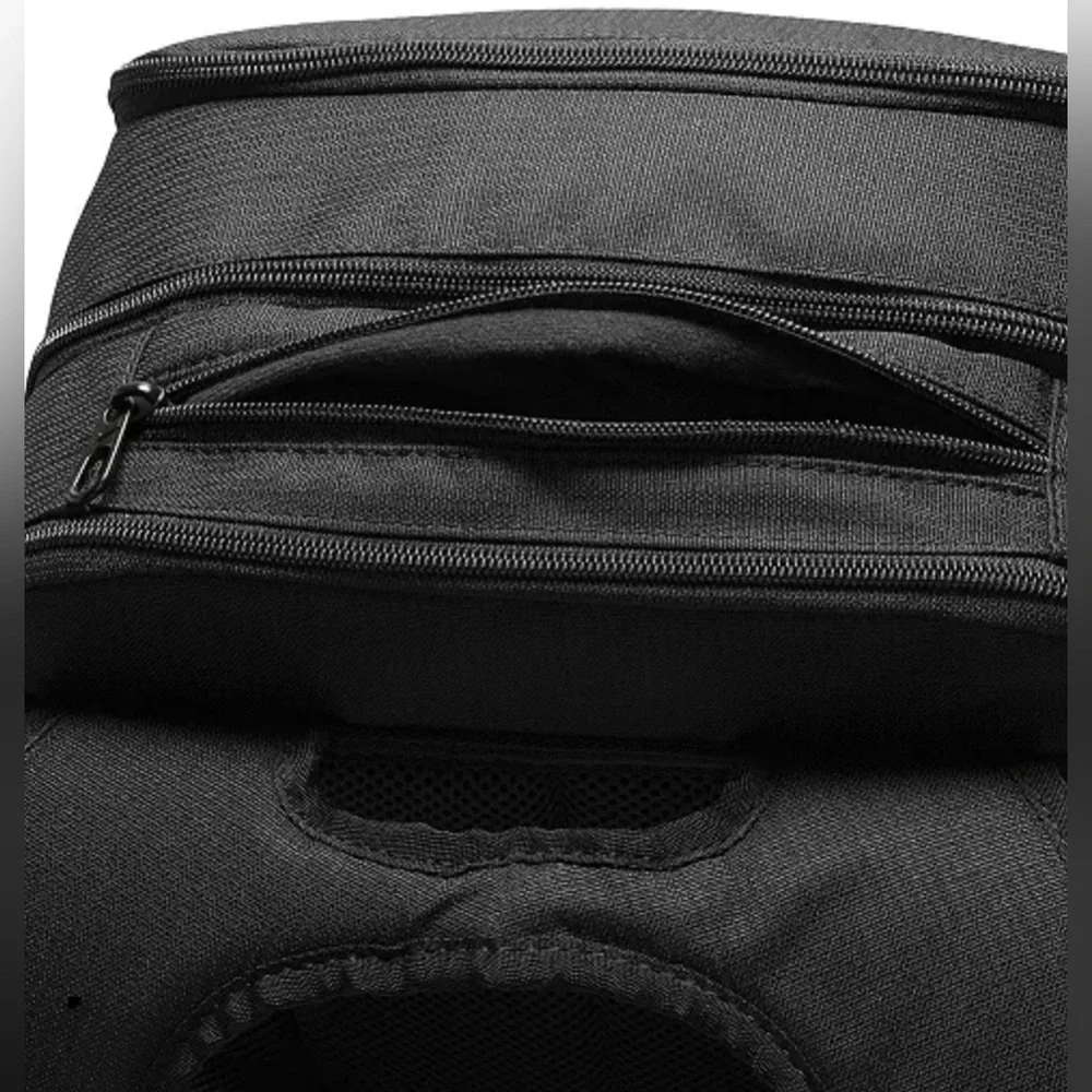 Nike
Men's Brasilia 9.5 Training Backpack 
(Extra Large, 30L) - Picture 3 of 16